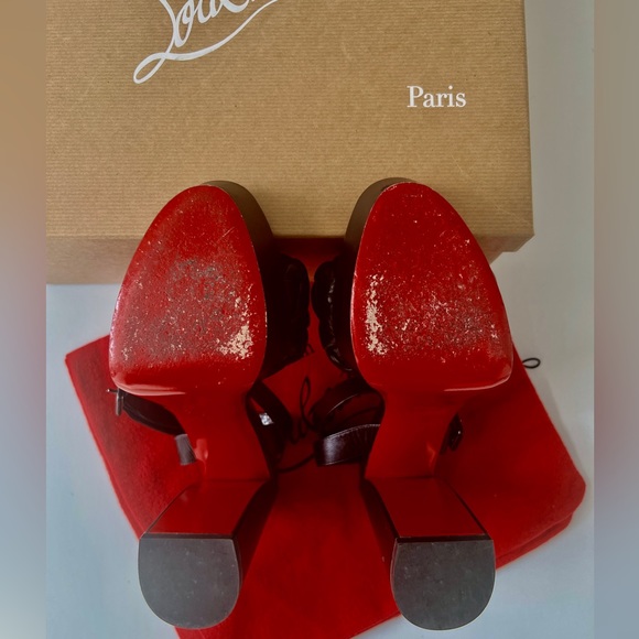 CHRISTIAN LOUBOUTIN ~Black Platform Heels - Picture 5 of 5